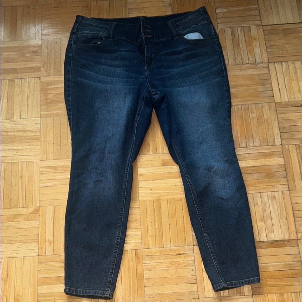 Blue Spice Dark Wash Women's Skinny Jeans